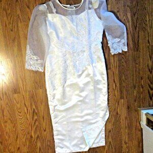 Women's Formal Wedding Dress Sheer Sleeves luminous  Faux Pearls Side Slit M/Lrg